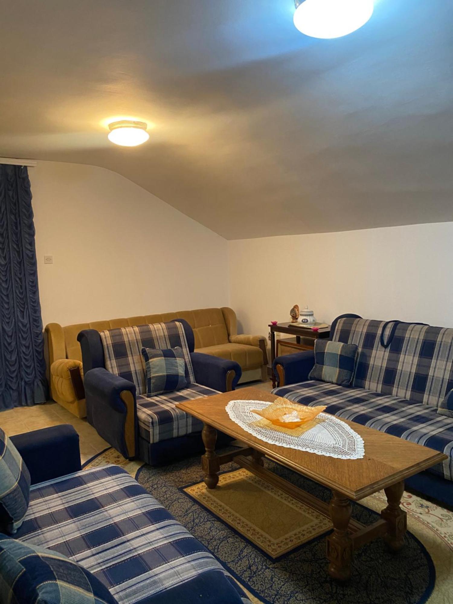 Sweet House Apartment *